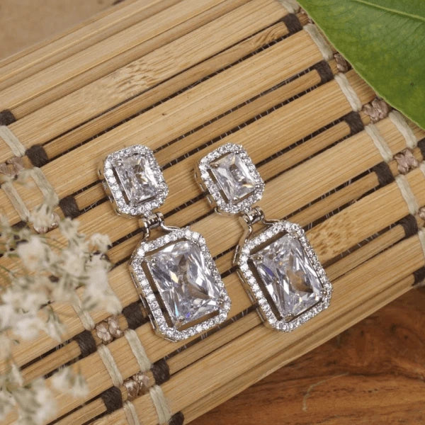 How to Pick and Style the Right Earrings